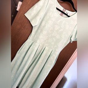 LuLaRoe Amelia Dress XXL, Pockets, Seafoam Green